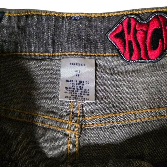 Chick by Nicky Hilton Distressed Denim Skull Design Shorts Womens Size 27 Black - Picture 6 of 7